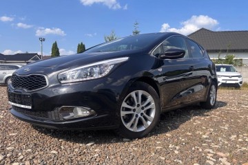 1.6B 135KM klimatronik stan bdb LEDY